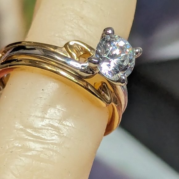 Engagment Vintage Ring Signed Uncas 8mm ZIRCONIA 18K HGE STERLING tarnish free - Picture 8 of 10
